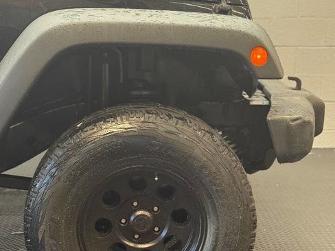 Used 2011 Jeep Wrangler Sport AWD/4WD image 9