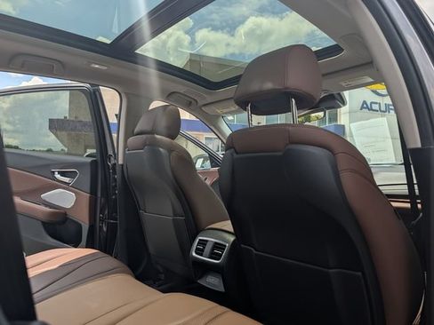 Certified 2025 Acura RDX SH-AWD w/ Technology Package image 18