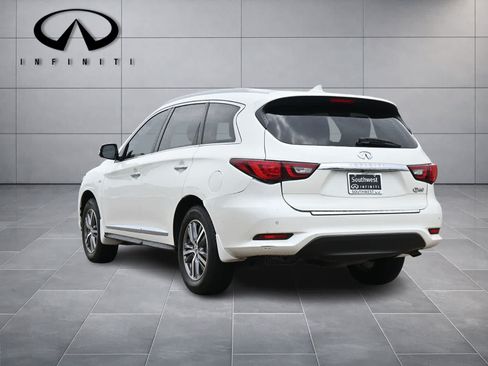 Used 2019 INFINITI QX60 Luxe w/ Essential Package FWD image 5