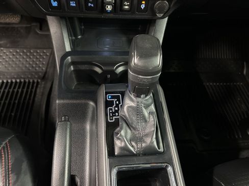 Used 2019 Toyota Tacoma TRD Pro w/ Desert Air Intake Package AWD/4WD image 16