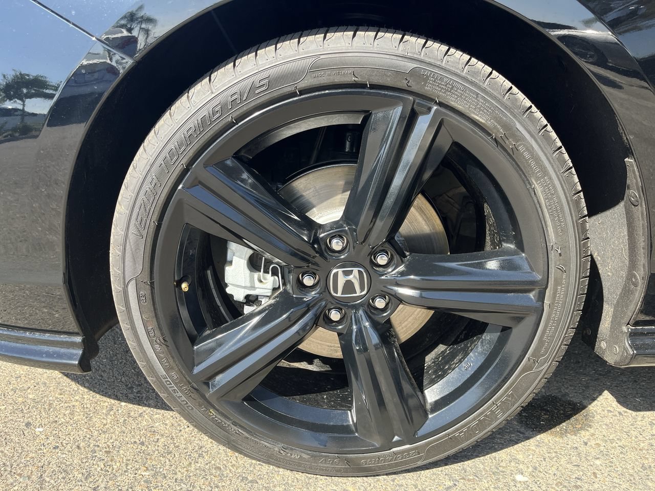 Used 2025 Honda Accord Sport image 31