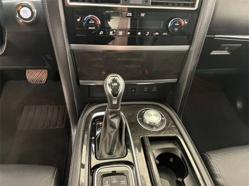 Used 2024 INFINITI QX80 Luxe image 21