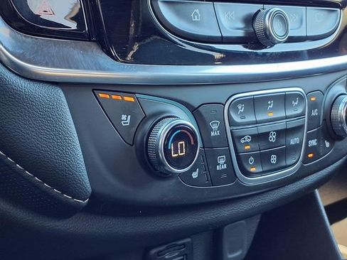 Certified 2023 Chevrolet Traverse Premier w/ LPO, Floor Liner Package AWD/4WD image 5