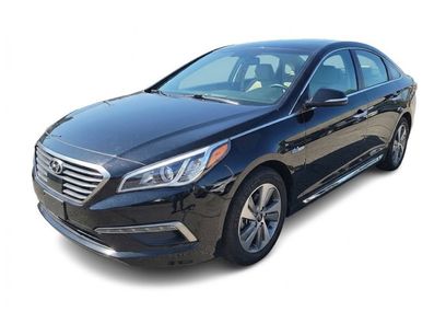 Used 2017 Hyundai Sonata Limited w/ Ultimate Package 02