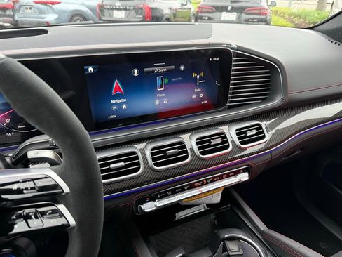 New 2026 Mercedes-Benz GLE 63 AMG S image 22