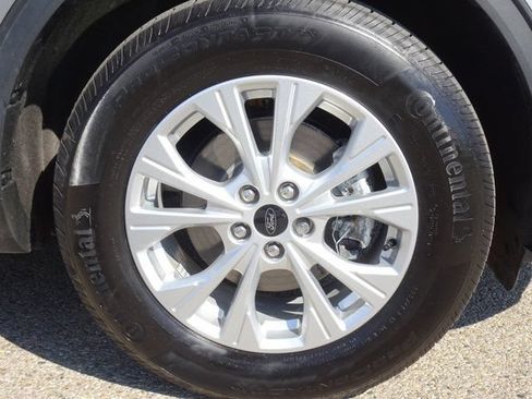 Used 2023 Ford Escape Active w/ Tech Pack #2 AWD/4WD image 10