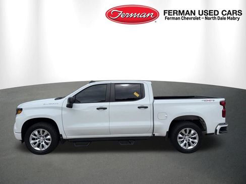 Used 2022 Chevrolet Silverado 1500 Custom AWD/4WD image 12