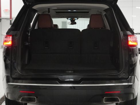 Used 2019 Chevrolet Traverse High Country w/ LPO, Floor Liner Package image 34