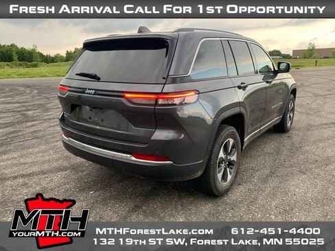 Used 2022 Jeep Grand Cherokee Limited 4xe AWD/4WD image 9