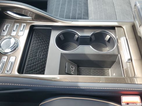 New 2026 Lincoln Nautilus Black Label AWD/4WD image 27