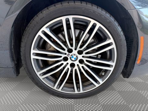 Used 2018 BMW 540i xDrive w/ M Sport Package AWD/4WD image 31
