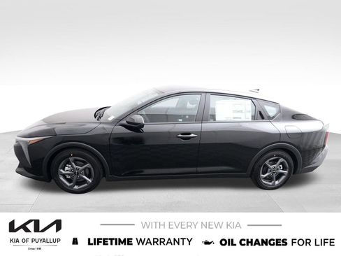 New 2026 Kia K4 FWD image 8