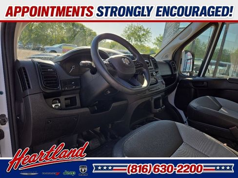 Used 2025 RAM ProMaster 2500 w/ Convenience Group FWD image 33