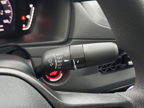 Used 2025 Honda Accord SE image 16