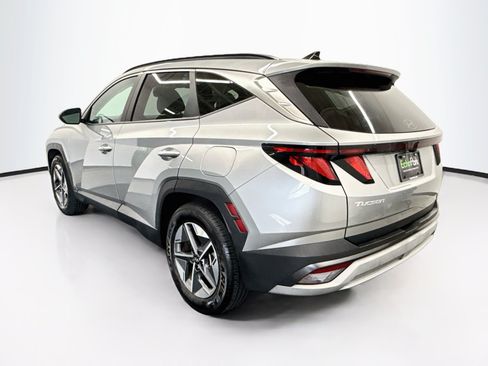 Used 2025 Hyundai Tucson SEL FWD image 5