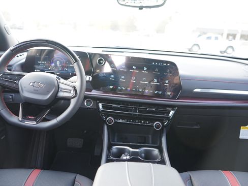 New 2026 Chevrolet Traverse RS image 23