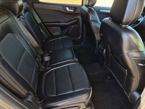 Used 2022 Ford Escape SEL FWD image 35