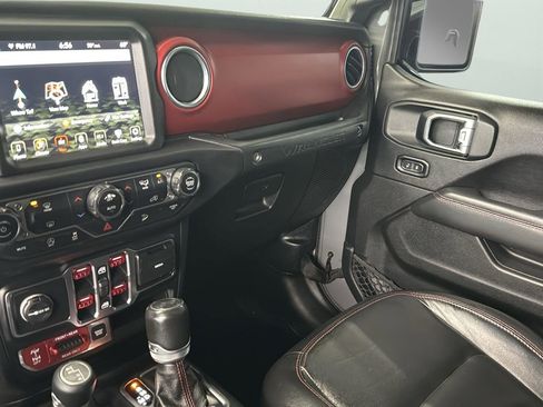 Used 2019 Jeep Wrangler Unlimited Rubicon AWD/4WD image 20