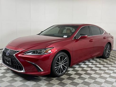 Certified 2022 Lexus ES 300h 300h w/ Premium Package image 4