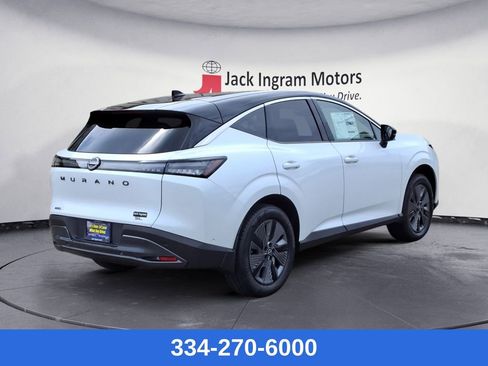 New 2025 Nissan Murano SL image 5