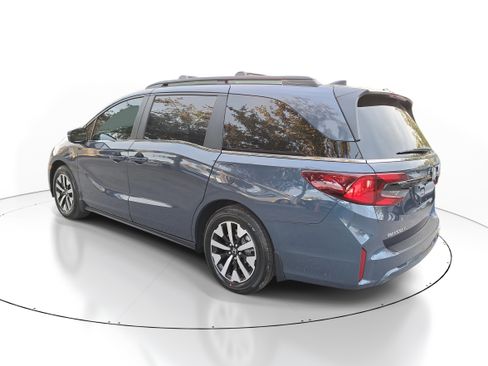 New 2026 Honda Odyssey EX-L image 4