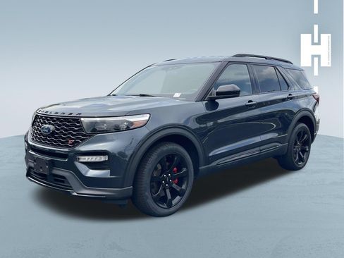 Used 2023 Ford Explorer ST w/ ST Street Pack AWD/4WD image 3