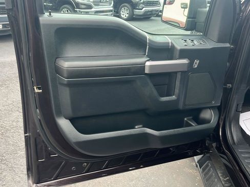 Used 2019 Ford F150 XLT w/ Equipment Group 302A Luxury image 19