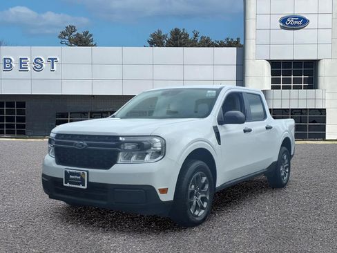 Used 2023 Ford Maverick XLT w/ Equipment Group 300A Standard AWD/4WD image 3