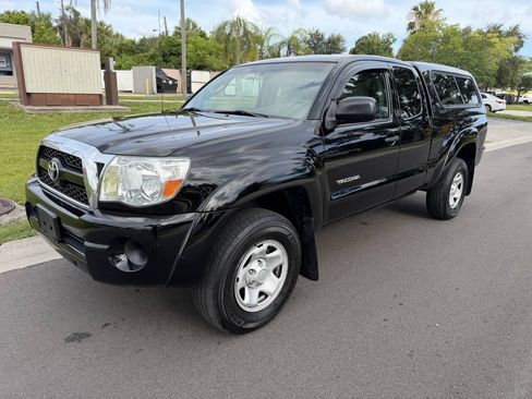 Used 2011 Toyota Tacoma 4x4 Access Cab w/ SR5 Pkg #2 image 1
