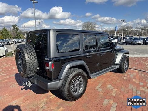 Used 2024 Jeep Wrangler Sport S image 36