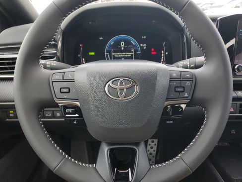 New 2026 Toyota Camry SE image 20