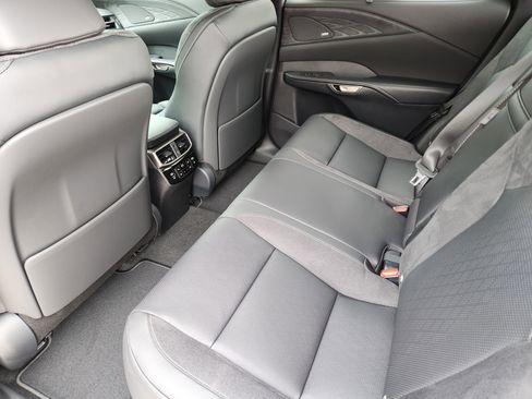 New 2026 Lexus RX 350 FWD image 19