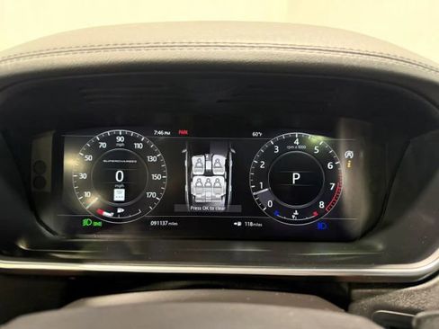 Used 2018 Land Rover Range Rover Long Wheelbase Supercharged AWD/4WD image 18