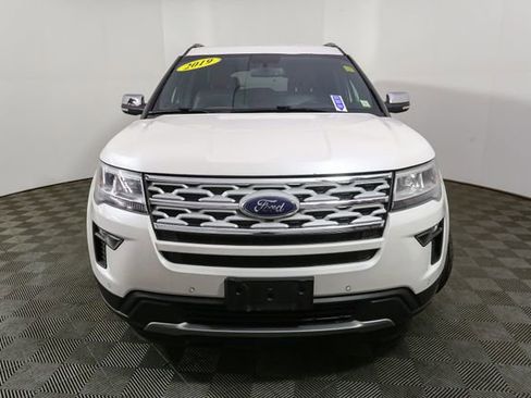 Used 2019 Ford Explorer XLT w/ Equipment Group 202A AWD/4WD image 4