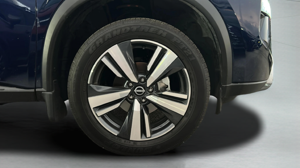 Used 2024 Nissan Rogue SL w/ SL Premium Package FWD image 42