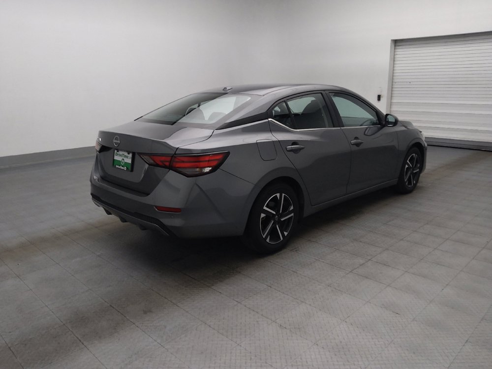 Used 2025 Nissan Sentra SV FWD image 10