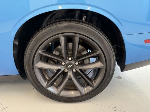 Used 2019 Dodge Challenger R/T Scat Pack w/ Shaker Package image 59