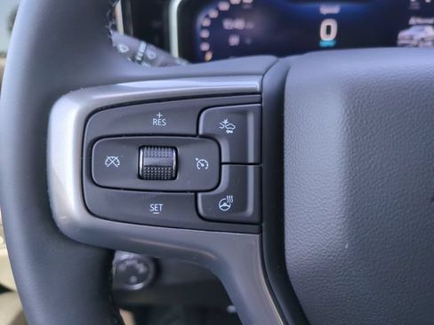 Used 2026 Chevrolet Silverado 1500 LT AWD/4WD image 29