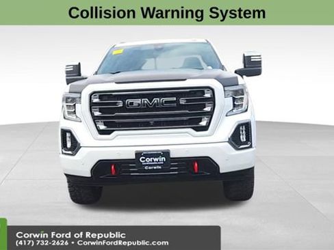 Used 2020 GMC Sierra 1500 AT4 w/ AT4 Premium Package image 3