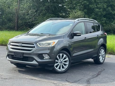 Certified 2017 Ford Escape Titanium FWD image 1