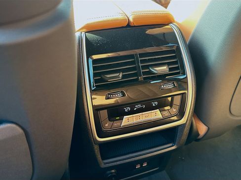 New 2026 BMW X5 sDrive40i w/ Executive Package RWD image 19
