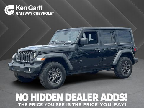 Used 2025 Jeep Wrangler Unlimited Sport AWD/4WD image 1
