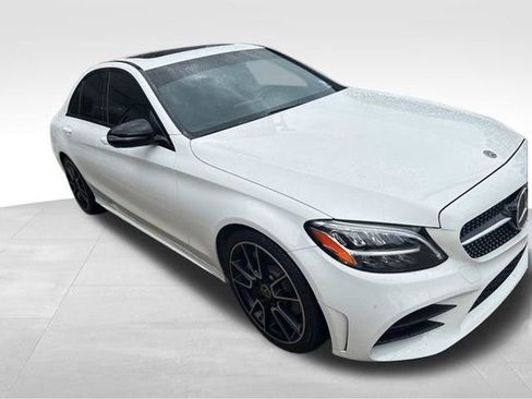 Used 2019 Mercedes-Benz C 300 Sedan image 3
