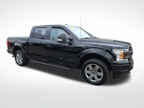 Used 2018 Ford F150 XLT w/ Equipment Group 302A Luxury AWD/4WD image 6