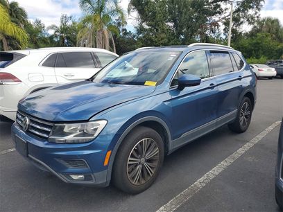 Used 2018 Volkswagen Tiguan SEL