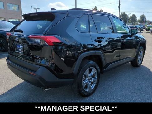 Used 2024 Toyota RAV4 XLE FWD image 4