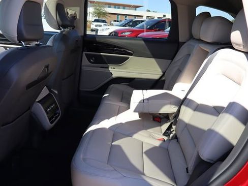 New 2025 Lincoln Nautilus Premier w/ Equipment Group 102A image 6