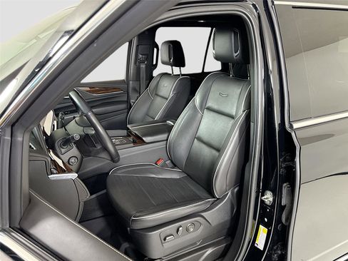 Used 2021 Cadillac Escalade Premium Luxury w/ Performance Package image 14