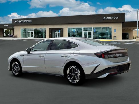 New 2026 Hyundai Sonata SEL image 4