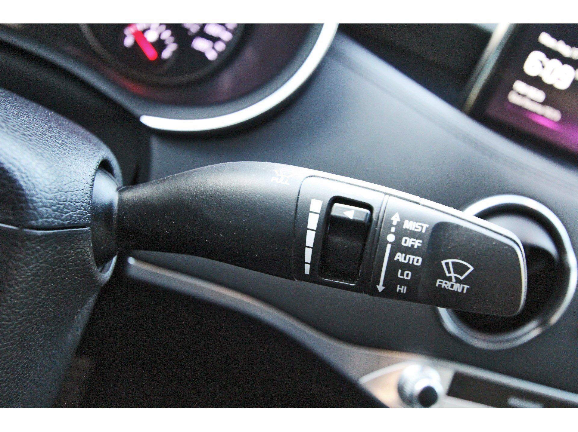 Certified 2023 Kia Stinger GT-Line AWD/4WD image 19